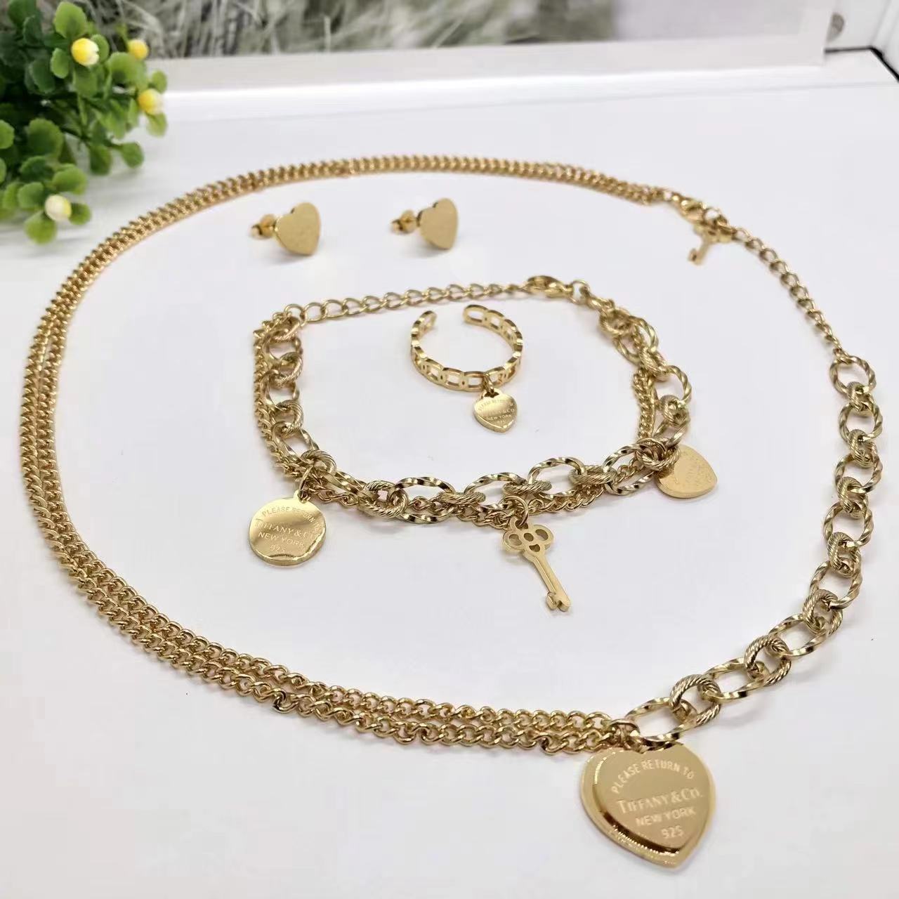 Luxury 18k Gold Plated Stainless Steel T&Co 4piece Gold Set