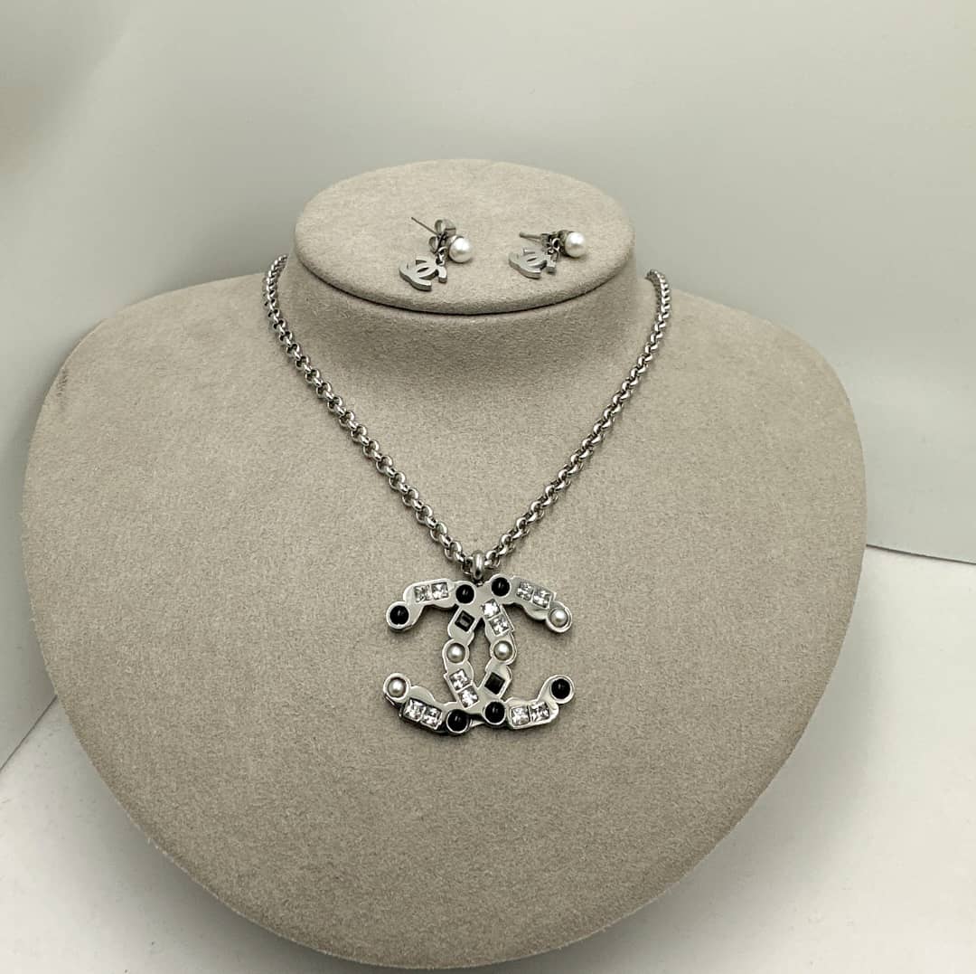 Luxury 18K Gold Plated Stainless Steel CC 2 Piece Silver&Black Set